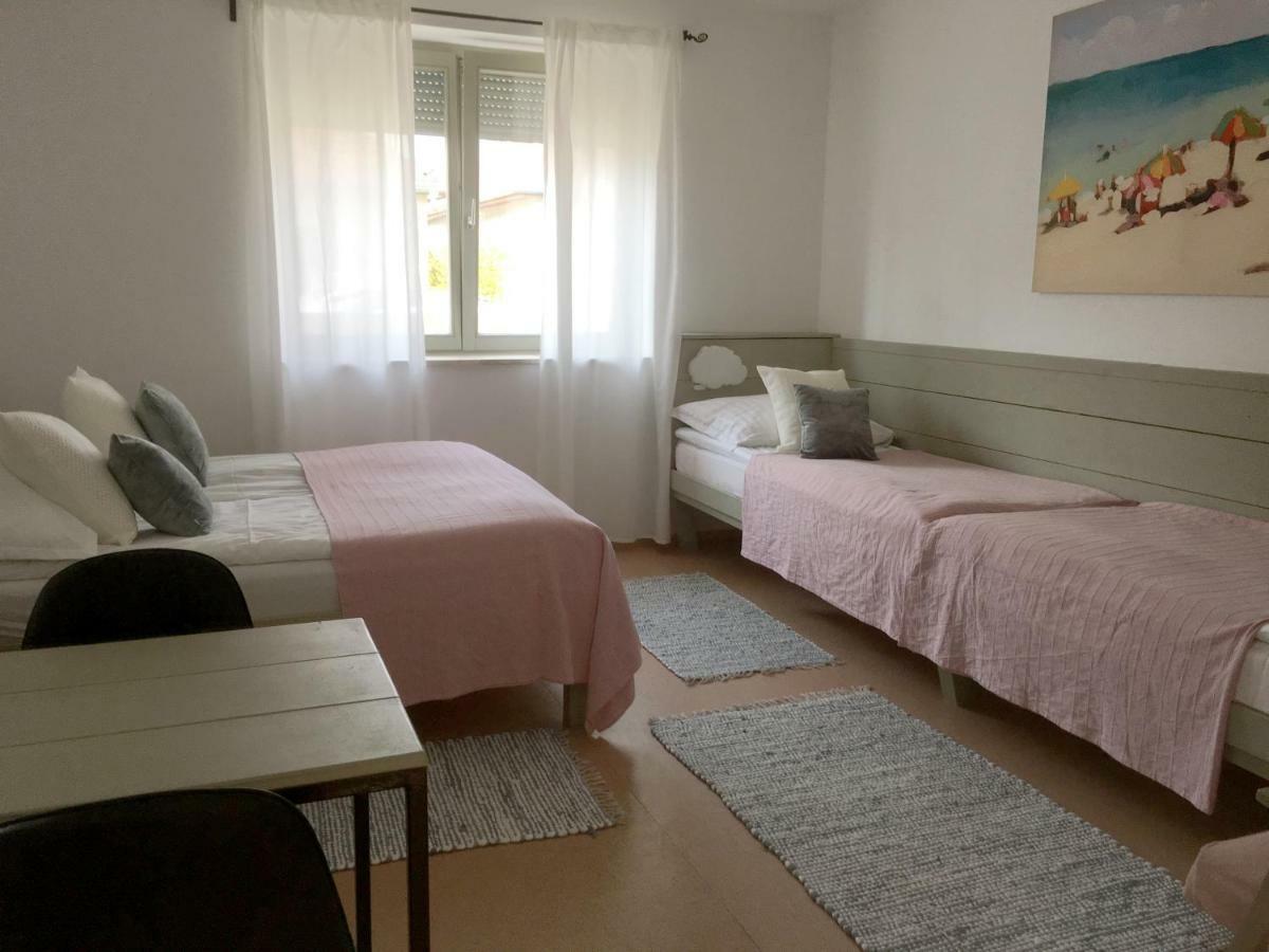 Szelrozsa Apartmanhaz Веленце Экстерьер фото